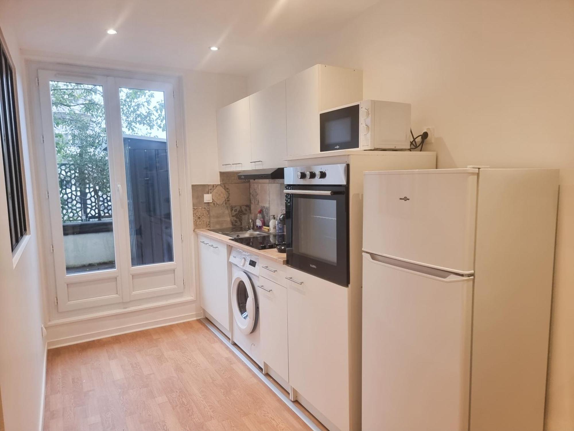 Exigehome - Appartement En Plein Centre-Ville Montigny-le-Bretonneux Kültér fotó